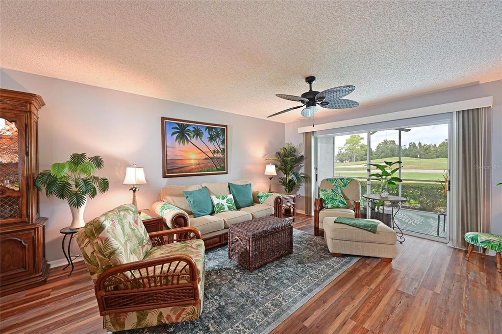 Image 10 of property listing at 6611 STONE RIVER ROAD 106, Bradenton, FL 34203