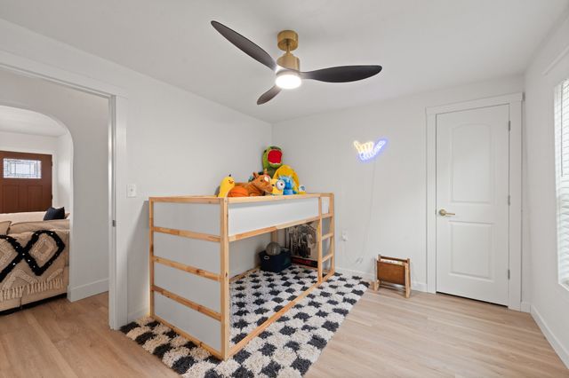 708 Litigation Street, Glen Rose, TX 76043