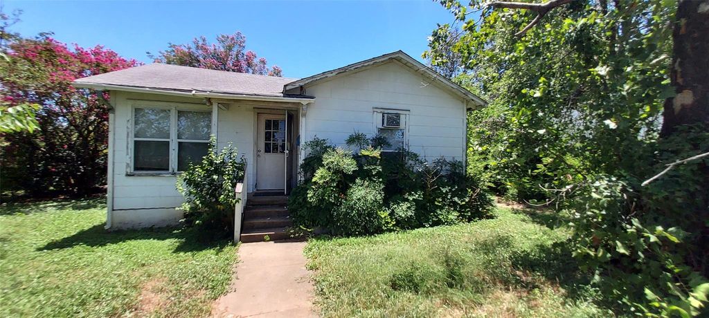 201 W Anderson Ave, Round Rock, TX 78664