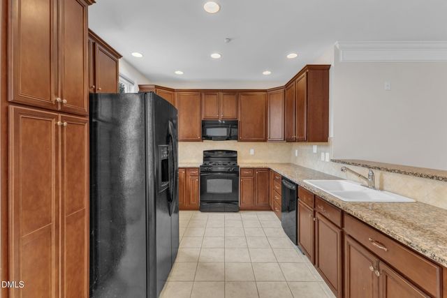 9211 Calabria Drive 104, Raleigh, NC 27617
