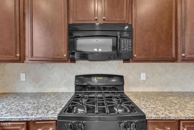 9211 Calabria Drive 104, Raleigh, NC 27617