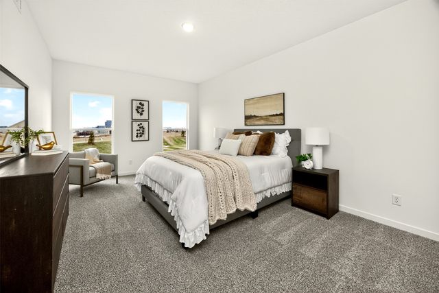 130 NW Rolling Circle, Waukee, IA 50263