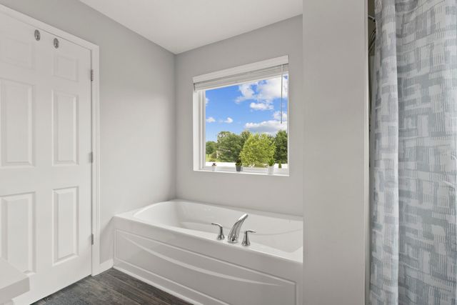 3500 St Luke Avenue, Kalamazoo, MI 49009