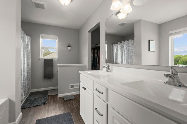 3500 St Luke Avenue, Kalamazoo, MI 49009