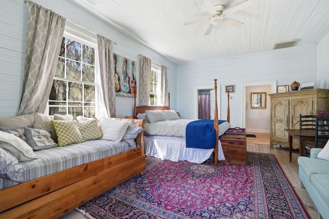 4637 Hagan Road, Hollywood, SC 29449