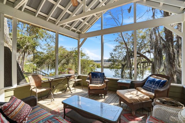 4637 Hagan Road, Hollywood, SC 29449