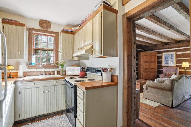 4637 Hagan Road, Hollywood, SC 29449