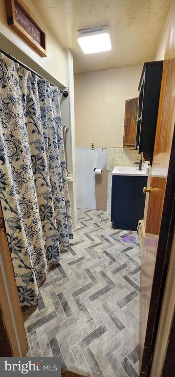 Image 12 of property listing at 9 CLEAR SPRING RD, Dillsburg, PA 17019