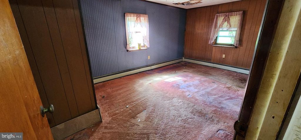 Image 14 of property listing at 9 CLEAR SPRING RD, Dillsburg, PA 17019