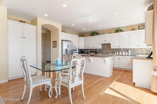 3206 Old Coach Way, Reno, NV 89511