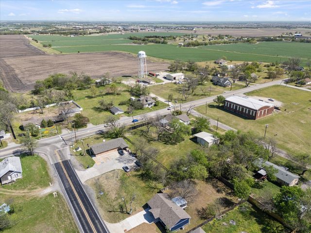 110 S Fm 1138, Nevada, TX 75173