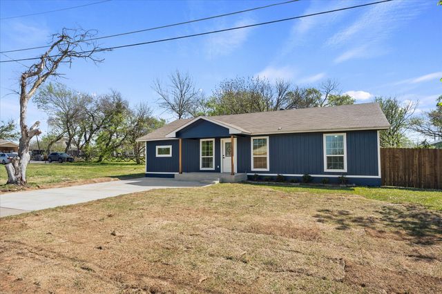 110 S Fm 1138, Nevada, TX 75173