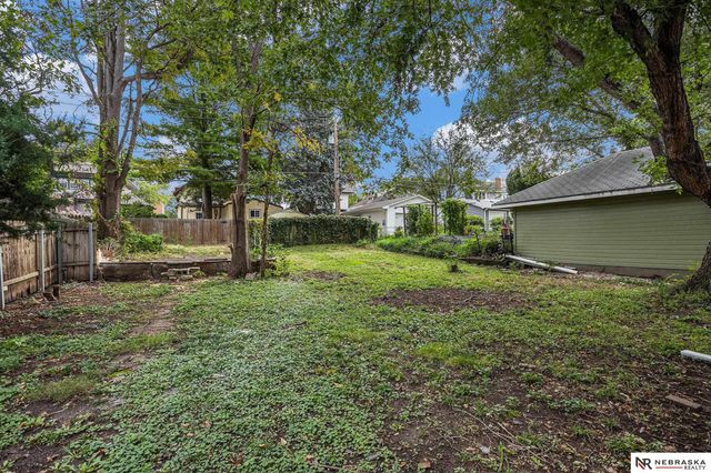 1744 S 25 Street, Lincoln, NE 68502