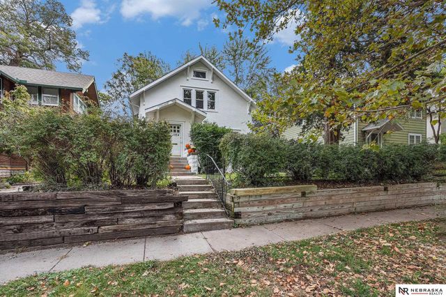 1744 S 25 Street, Lincoln, NE 68502