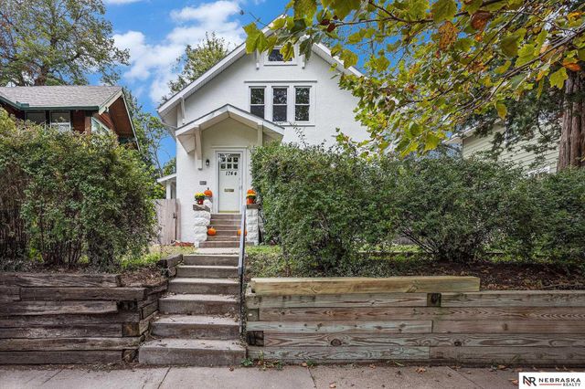1744 S 25 Street, Lincoln, NE 68502
