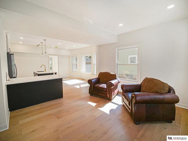 1744 S 25 Street, Lincoln, NE 68502