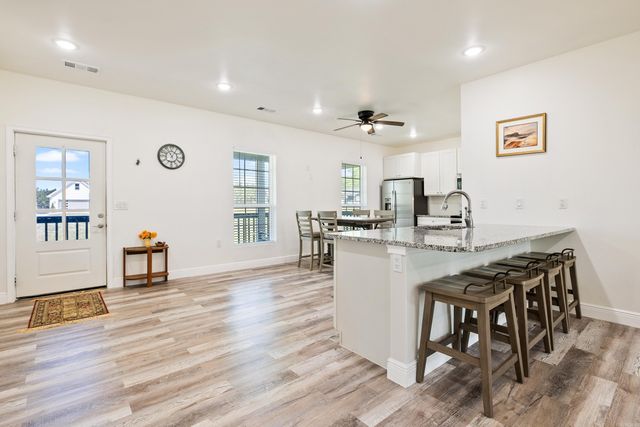 12655 Mars Hill Road, Bauxite, AR 72011