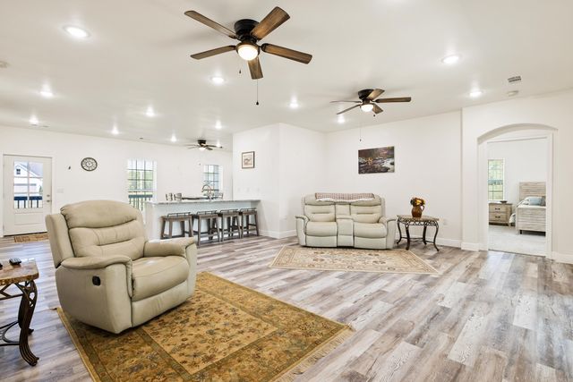 12655 Mars Hill Road, Bauxite, AR 72011