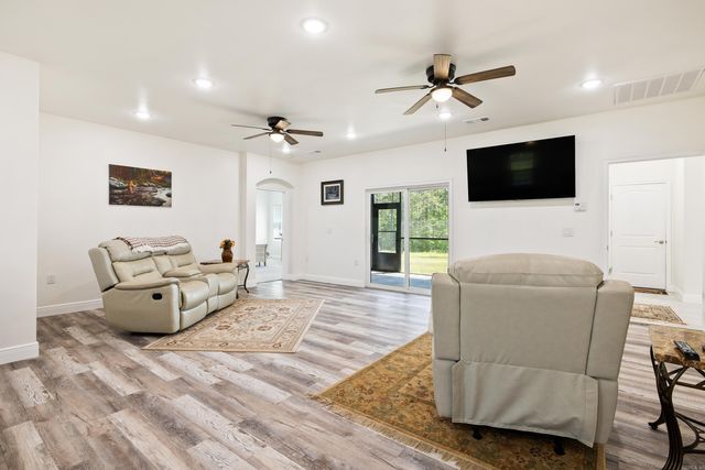 12655 Mars Hill Road, Bauxite, AR 72011