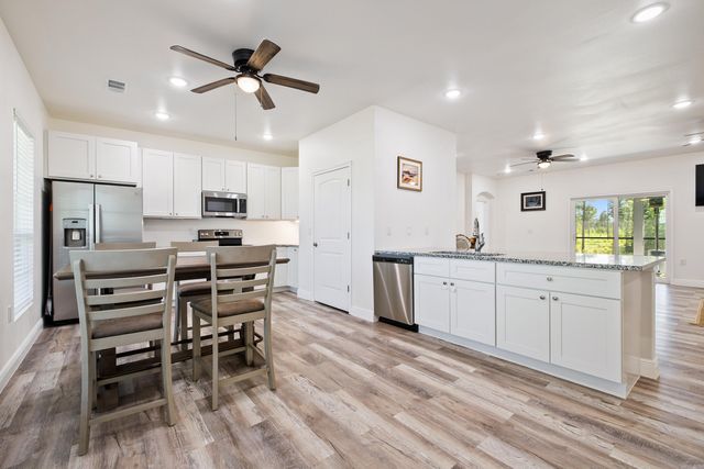 12655 Mars Hill Road, Bauxite, AR 72011