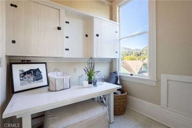 250 N Primrose Avenue, Monrovia, CA 91016