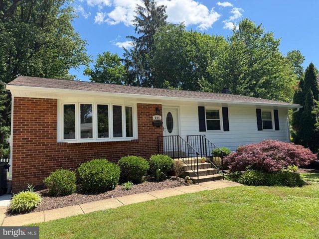 604 YEONAS DR SW, Vienna, VA 22180
