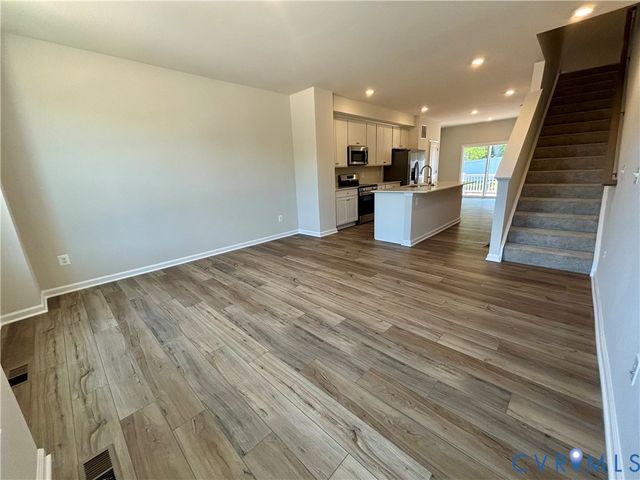 6029 Blue Iris Rd, Richmond, VA 23224