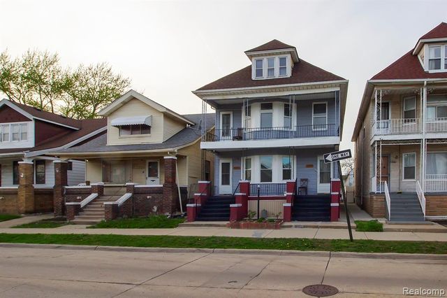 3273 Yemans Street, Hamtramck, MI 48212