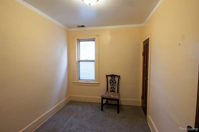 3273 Yemans Street, Hamtramck, MI 48212