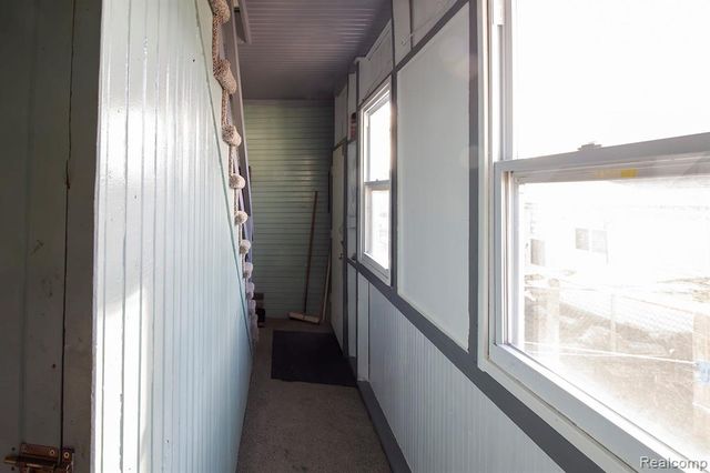 3273 Yemans Street, Hamtramck, MI 48212