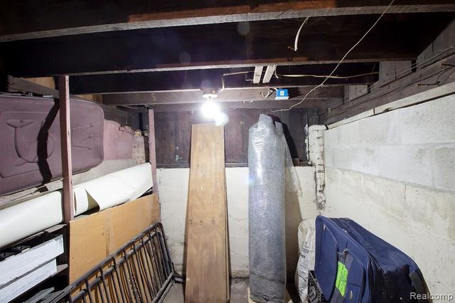 3273 Yemans Street, Hamtramck, MI 48212