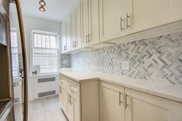 76-35 113th Street 6F, Forest Hills, NY 11375