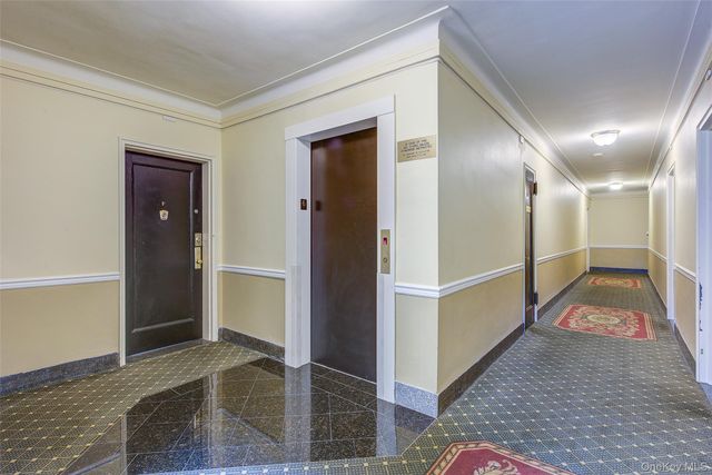 76-35 113th Street 6F, Forest Hills, NY 11375