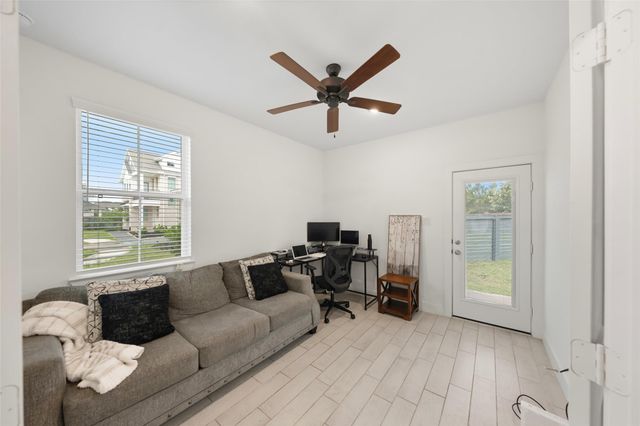 18814 River Overlook Court, Cypress, TX 77433