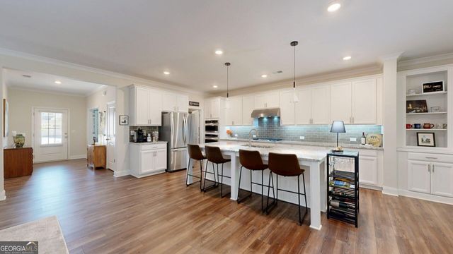 575 Timberbrook Drive, Sharpsburg, GA 30277