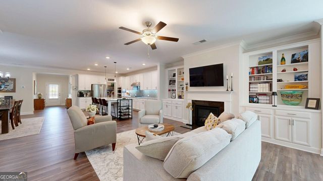 575 Timberbrook Drive, Sharpsburg, GA 30277