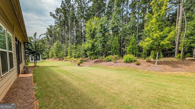 575 Timberbrook Drive, Sharpsburg, GA 30277