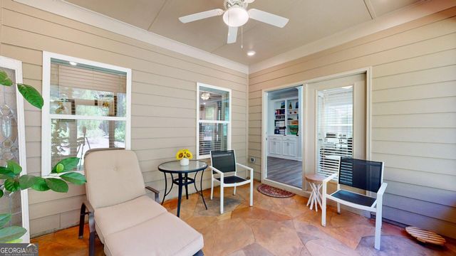 575 Timberbrook Drive, Sharpsburg, GA 30277