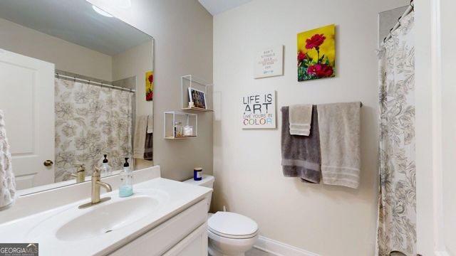 575 Timberbrook Drive, Sharpsburg, GA 30277