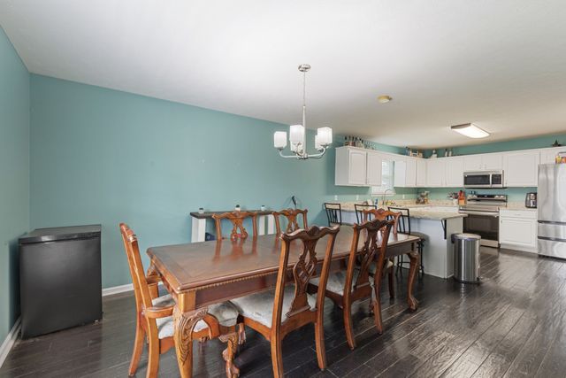 1358 Jason Cir, Ashland City, TN 37015