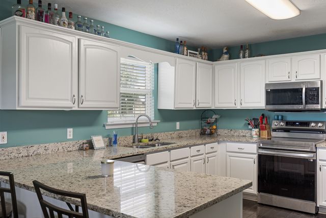 1358 Jason Cir, Ashland City, TN 37015