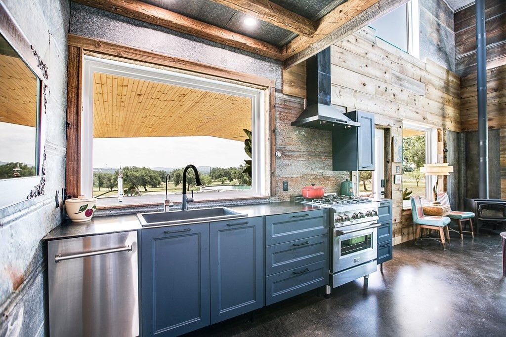 Image 11 of property listing at 19621 Bluff Road, Christoval, TX 76935