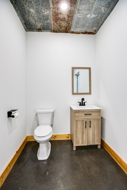 Image 25 of property listing at 19621 Bluff Road, Christoval, TX 76935