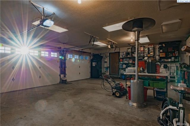 826 S Skylark Way, Othello, WA 99344