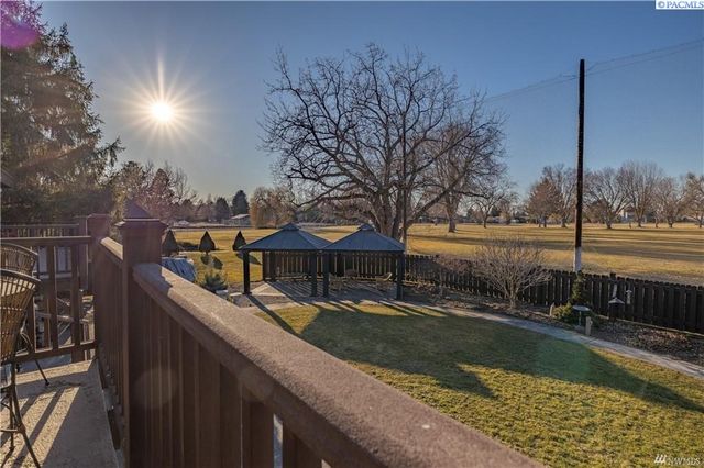 826 S Skylark Way, Othello, WA 99344