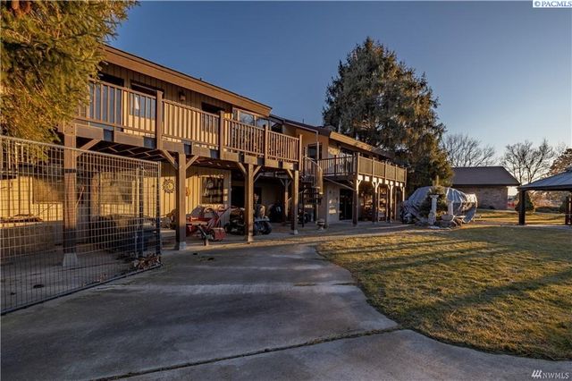 826 S Skylark Way, Othello, WA 99344