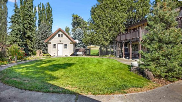 826 S Skylark Way, Othello, WA 99344