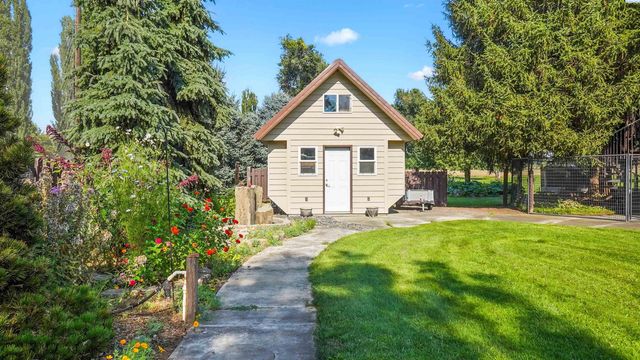 826 S Skylark Way, Othello, WA 99344