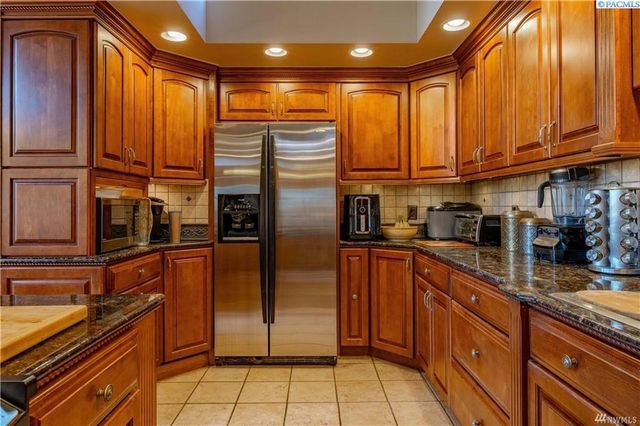 826 S Skylark Way, Othello, WA 99344