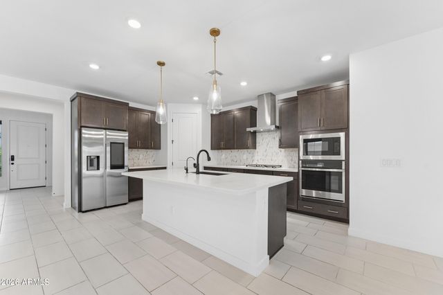 1524 E CAROB Court, Gilbert, AZ 85298